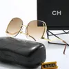 Lunettes de soleil de designer pour femmes hommes chaîne avec lunettes de soleil mode lunettes de soleil classiques de luxe polarisées pilote PC cadre surdimensionné UV400 lunettes 6256