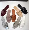 Kvinnor Flats tofflor Summer Sandals Tribute Mules Smooth One Line Leather Open Toe Square Toe Women's Tisters For External Wear Bekväm strandskor