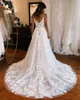 2023 Glamour 3D Fleurs Dentelle Robe De Mariée Bretelles Spaghetti Côté Fendu Complet Boutons Couverts Appliqués Plus Taille Robes De Mariée De Mariée