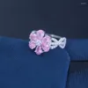 Klusterringar Mlkenly S925 Sterling Silver Pink Crystal Stone Ring Charm Upskalig tunt bröllop för kvinnor Dainty Bride Flower Zircon