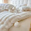 Sängkläder sätter avancerade toskan faux päls varm höst vinter sängkläder set vit tjockd värme dubbel täcke täcke set mysig täcke täcker 231122