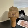 5A chapéu de designer moda inverno PRADITY letras earmuffs design chapéus de malha queda de lã boné de lã geométrica e caxemira chapéu de lã de malha