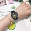 Merlot's Magnet Lazy Person's 3D Little Bee Simple and Atmospheric Large Dial Fashion Trend Waterproof Men's Women's Watch