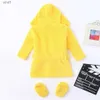 Handtücher Roben 0 ~ 12 Monate Kleinkind Baby Pyjama Set Kleinkind Jungen Mädchen Niedlichen Cartoon Flanell Bademäntel Hoodie Nachtwäsche + Schuhe Neugeborenen OutfitsL231123