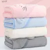 Towels Robes Baby Bathrobe Flannel Cloak Cartoon Boy Girl Ultra-Soft Hooded Spa Robe Bath Towel Newborn Cover-Up Baby Shower Gift 0-3YL231123