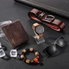 Relojes de pulsera Buen juego de regalo Hombres Cartera casual Pulsera de ágata Gafas Cinturón Promoción de ventas sin caja