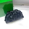 Аутентичная ручная сумка Кожаная дизайнерская тканая морщинистая модная сумка Сумка Cloud Dumpling Женская сумка-мессенджер на одно плечо WN-0TH3