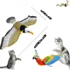 Nieuwe simulatie Bird Interactive Cat Toys Electric Hanging Eagle Flying Bird Cat Play Play Cat Stick Scratch Rope Kitten Dog speelgoed