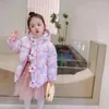 Abrigo de plumón para niña, chaqueta con capucha de algodón, botones florales, resistente al frío, moda de invierno, cárdigan para niños, prendas de vestir cálidas