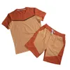 Tech Fleece Designer Tracksuit Sets curtos conjuntos de geige mass macacão massaceiro de verão de roupas de duas peças Boutique Sports Casual Shorts Short Shorts