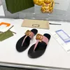 Pantofole firmate Slide Sandali estivi Moda Donna Spiaggia Infradito piatte per interni Pelle da donna Scarpe da uomo Pantofole da donna Taglia 35-42