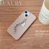 Designer Luxury Fashion Silicone Litchi Heart Chain Couleur unie Lettre Téléphone Case iPhone 15 14 14Pro 14Plus 13 12 Mini 11 Pro X XS Max XR Étui de téléphone de luxe