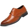 Sapatos de vestido homens sapatos de vestido sombra couro de patente luxo moda noivo sapatos de casamento homens luxo estilo italiano oxford sapatos tamanho grande 48 231122