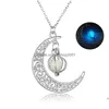 Colliers pendentif lueur dans le noir pendentif collier lumineux lune médaillon colliers bijoux de mode pour femmes enfants cadeau livraison directe J Dhgmj