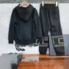 新しいベビートラックスーツ秋のフード付きキッズデザイナー服サイズ110-160ストライプレタープリント男の子パーカーとズボンnov55