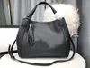 Luxurys Metal Chain Bag Counter Counter Womener Coin Presh Fashion Hasp Handbag Leather Tote Woman Mini Crossbody Bags Walle