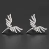 Sautoirs Niche Light Luxe Mode Polyvalent Micro intégré Angel Wings Collier et Boucles d'oreilles Ensemble Classique Rétro Bijoux en acier inoxydable 231123