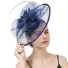 Berretti Blu Navy Piuma Fiore Fascinator Fermaglio per capelli da sposa e fasce Cocktail Party Royal Ascot Cappello da spettacolo nuziale Grande qualità