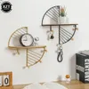 Objets décoratifs Figurines Creative Fer Art Stockage Présentoir Tenture murale Rack Salon Cadre Bureau Maison Accessoire 230422