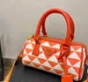 Женские вечерние сумки Totes Pbag the Tote Bag Мини-треугольник Дизайнерские женские 5 цветов Ручные сумки через плечо Классический дизайн Кошельки