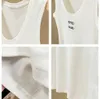 Designers Femmes Top T-shirts Tricots T-shirts Débardeurs courts réguliers Débardeurs en jersey de coton Short en coton mélangé brodé Costume Sportwear Gilet de yoga Débardeur Loewe
