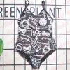 Designer kvinnor en bit badkläder mode tryck pad biquinis utomhus semester simma baddräkt sexig sling baddräkt strand slitage