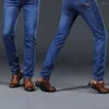 Jeans pour hommes Summer Spring Colorfast Men Respirant Pure Color Garment