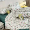 Set di biancheria da letto Set copripiumino floreale stile Ins Set federe in lamiera piana Nessun riempimento Twin Single Queen Size Biancheria da letto per ragazzi e ragazze 231122