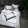 5つ星ホテルホワイトラグジュアリー100％エジプトの綿の寝具セットフルクイーンキングサイズの羽毛布団カバーベッド/フラットフィットシートセット4/6PCS C0223G9zi