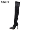 Stivali Eilyken Fashion Runway Tessuto elasticizzato in cristallo Calzino Stivali sopra il ginocchio Stivali a punta alta Donna Scarpe con tacco a spillo 231123