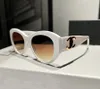 Modne luksusowe designerskie okulary przeciwsłoneczne dla kobiet letni styl okrągłe anty-ultrafioletowe retro tarcza obiektywu owalna pełna ramka modne okulary losowe pudełko