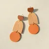 Boucles d'oreilles pendantes Raylene pour filles, Simple, vacances, longue Section en Europe et aux états-unis, Texture d'argile tridimensionnelle, acrylique