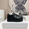 Designer Platform V Sneakers Women Thick Soled Shoes High Top Low Top bekväm Sneaker Spring Summer New High Rise Shoes