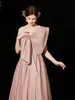 Elegant rosa satincocktailklänningar Bow Pearl A-Line Spaghetti Strap Boat Neck Long Pleat Celebrity Party Quinceanera Evening Gown