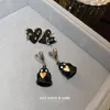 Pendientes colgantes Minar 2023 Halloween 2 diseños brillantes diamantes de imitación amor corazón fantasma colgante pendiente para mujer Color negro esmalte gota regalo