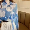 Women's Blouses Shirts BF Rendering Blouse Women Koreaanse Harajuku Losse blauwe hemel Witte wolken Tie-Dye gradiënt Blouse Oversize shirt Lange mouw shirt 230424