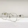 Moda Pradd occhiali da sole cool designer 22 nuova scatola della famiglia p personalizzata triangolo specchio gamba marea rete rossa stesso sp28y