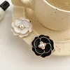 Brooches Korean Fashion Pearl Camellia Flower Brooch Pins Metal Enamel Corsage Scarf Buckle Badge Lapel Pin For Women Jewelry