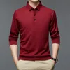 Męskie przyciski Polos Neckine Długie rękaw Solidny kolor Mężczyzn Koszula Autumn Slim Fit Office Pullover Top 231123