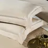 Uppsättningar White Grey Egyptian Cotton Devet Cover Set Embroidery 4pcs Queen/King Size Bedclothes Elos4ntransparent telefonfodral för iPhone 11 Pro