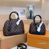 2023 Mujer Crossbody Shell Bolsas Bolsa de diseñador Conchas Bolso Bolso de lujo Bolso de hombro Monederos Smal Mini Totes Impresión de cuero Carta de flores