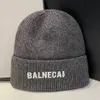 Unisex Designer Vailies Wool Hap Przystojny fajny litera ochrona ucha dzianinowy kapelusz jesień i zimowy zimny kapelusz