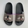 2022 Designer Herren Damen Sandalen Interlocking Designer Slides mit Box Staubbeutel Schuhe Tiger Snake Print Slide Summer Wide Flat Slipper Wählen Sie eine Größe größer