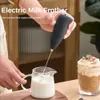 Ny elektrisk mjölk Frother Portable Egg Beater Coffee Mixer Milk Beater Mini Milk Blenders Foamer Hushåll Kök Visvverktyg