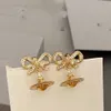 Designer Stud for Women Luxury Vivian Pearl Earring Retro smycken Fashion Woman Earings Accessories Westwood 8739