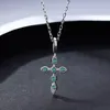 Dbw4 Pendentif Colliers Nouvelle Mode Vert Zircon S925 Argent Croix Collier Bijoux Charme Femmes Religieux Foi Collier Chaîne De Mariage Pa