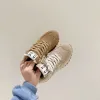 2024 Neue Miui Miui Freizeitschuhe Geschenk Kinderschuh Pelzstiefel Baby Trainer Plattform Lauf Sneaker Top Qualität Outdoor Reisen Junge Tazz Frühlingsspaziergang Fußball Tennisschuhe Größe 26-35