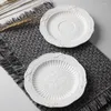 プレートヨーロッパスタイルのリリーフケーキデザートプレートセラミック6インチディスクフラットホワイト磁器家庭料理ディナー