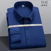 Koszulki męskie Koszule długie rękawy Moda Formal Classic Business Single Pocket Casual Slim Fit Tcheflable Non-Iron Top