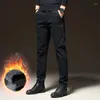 Calças masculinas outono e inverno fino em linha reta elástico denim velo grosso quente jeans casual roupas masculinas moda calças de pelúcia